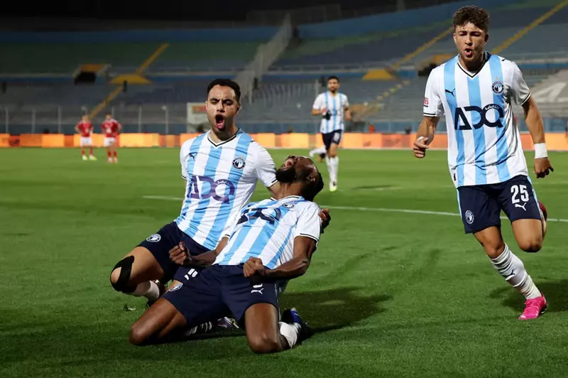 "الأهلي رفض ضمه".. بيراميدز يحتفي بإنجاز نجمه الواعد في قمة الدوري 